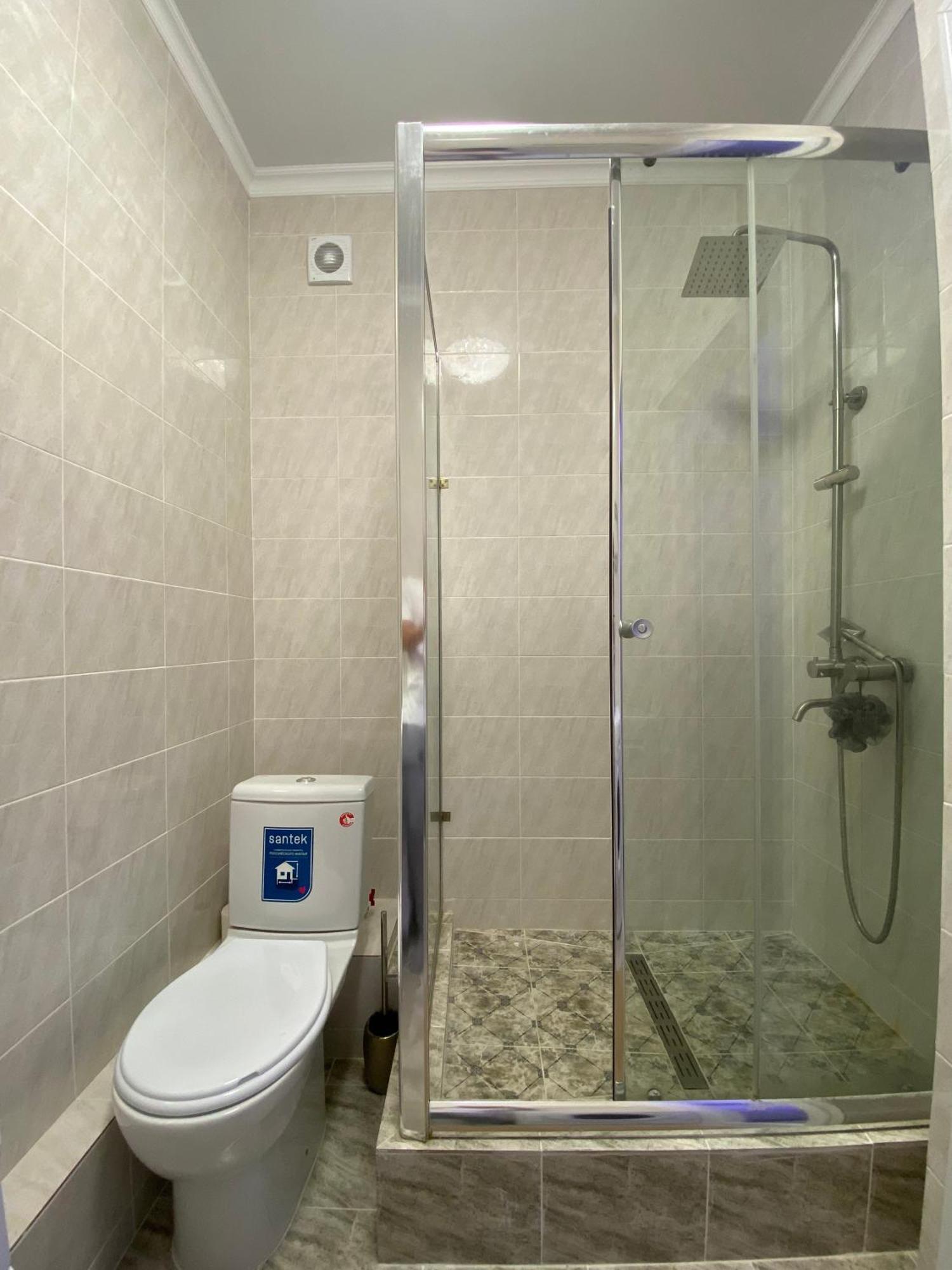 Medinahotelkz, # 63, Вид На Горы, 15 Мин Пешком До Арбата, Halal 알마티 외부 사진